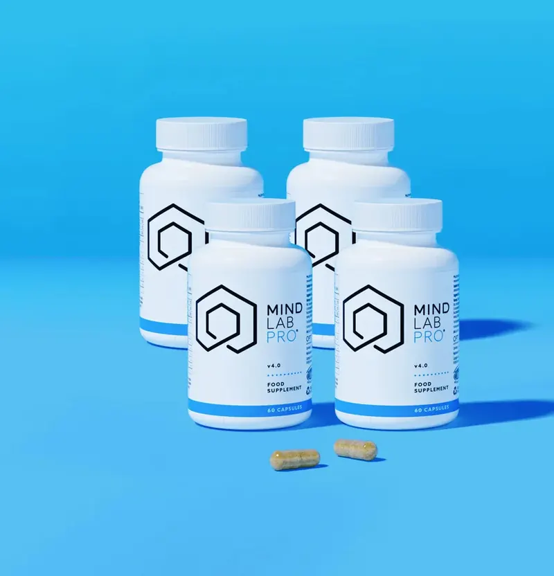 The bottle of Mind Lab Pro capsules, from the seller's photograph